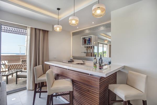 Royalton St Lucia Resort & Spa - Luxury Penthouse One Bedroom Terrace Jacuzzi Ocean View Diamond Club